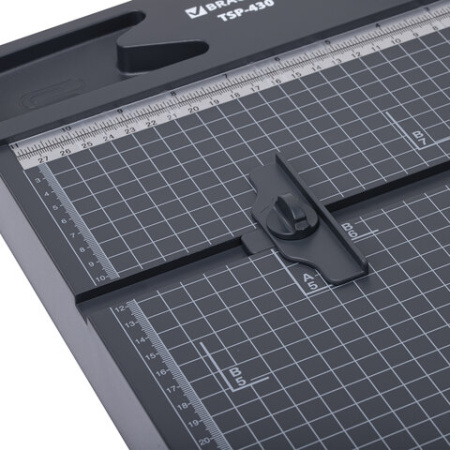 Резак сабельный BRAUBERG KATANA TSP-430, А4, на 30 л., длина реза 300 мм, пластиковое основание, 532983