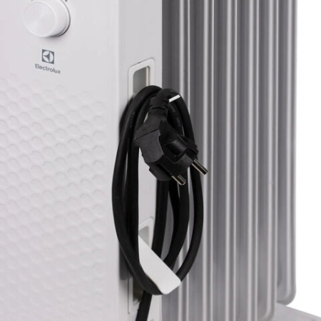Обогреватель масляный ELECTROLUX EOH/BE-11ZW, 2200 Вт, 11 секций, белый, НС-1639046