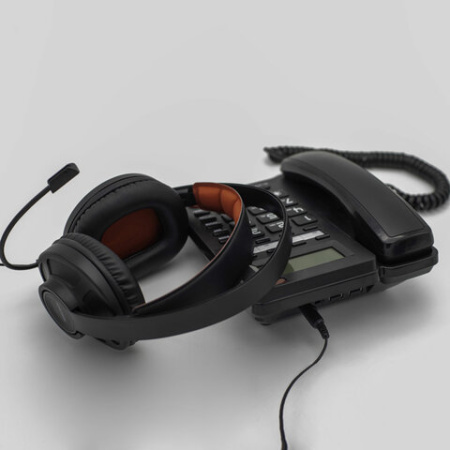 Телефон RITMIX RT-550 black, АОН, спикерфон, память 100 номеров, тональный / импульсный режим, черный, 80001483